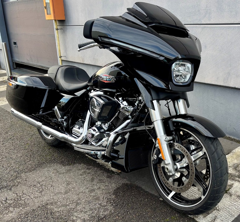 STREET GLIDE 2024